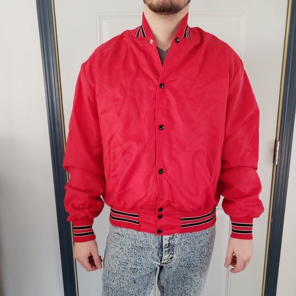 80s/90s Red‎ Nylon Jacket - Picture 1 of 4